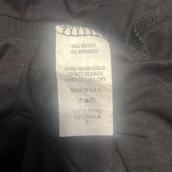 Off the should 3/4 sleeve dress. Black. Small. NWOT - Picture 2 of 3